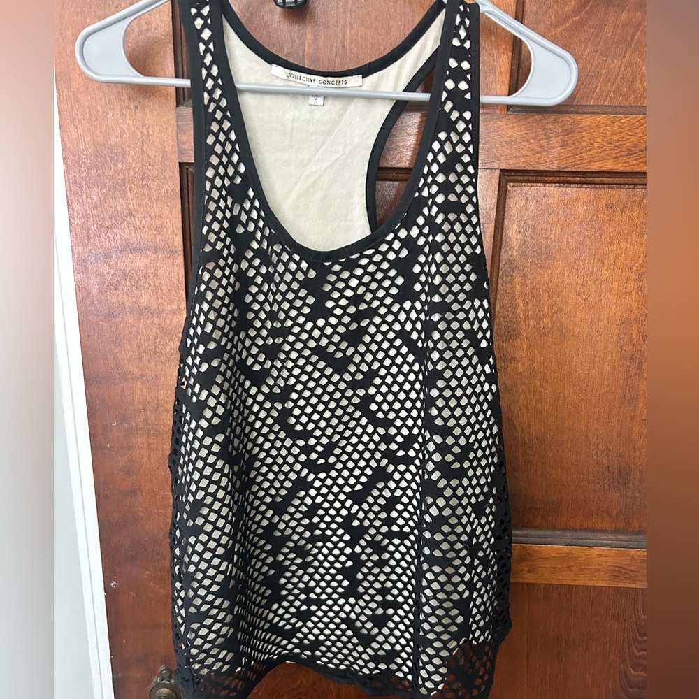 Collective concepts women’s tank